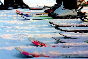 Une station qui accueille des compétitions de ski